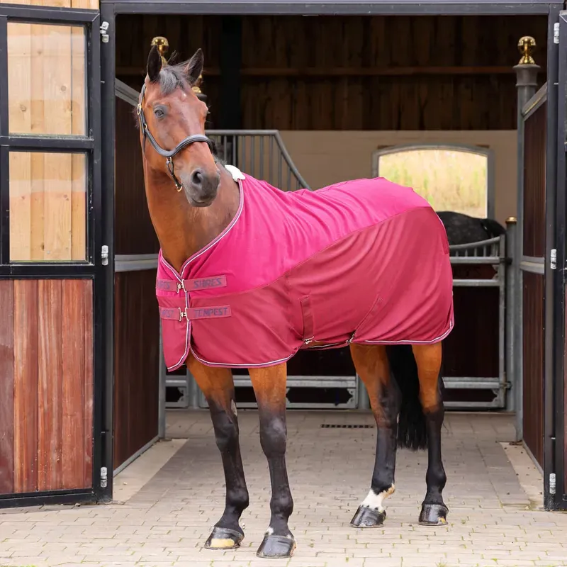 Tempest Original Fleece/Mesh Cooler Rug in Maroon