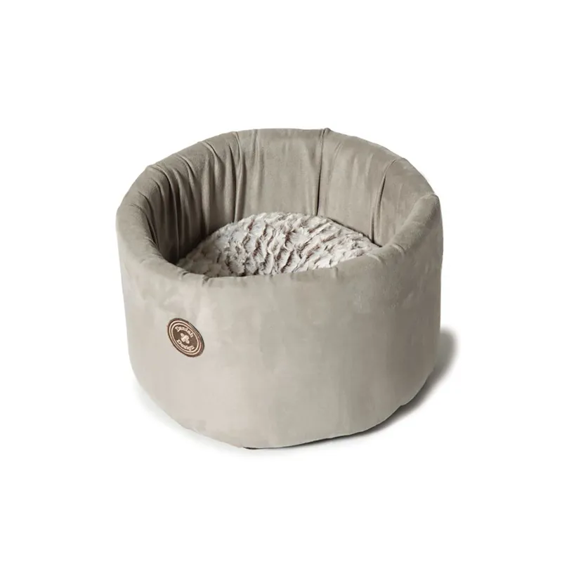 Danish Designs Small Arctic Cat Cosy Bed in Grey