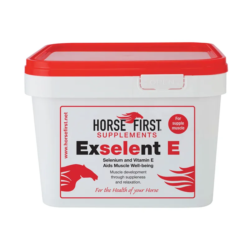 Horse First 10kg Exselent E Supplement in White