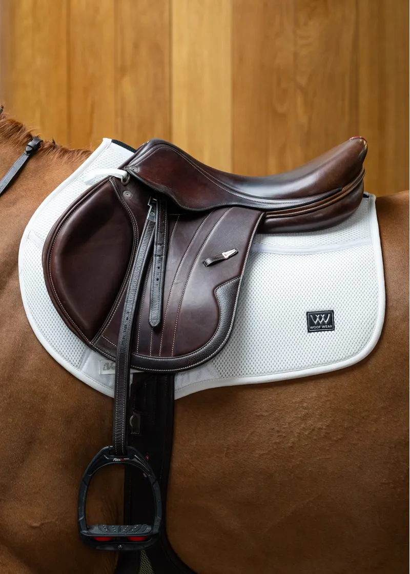 Woof Wear iVent CC Close Contact Saddle Pad in White-1