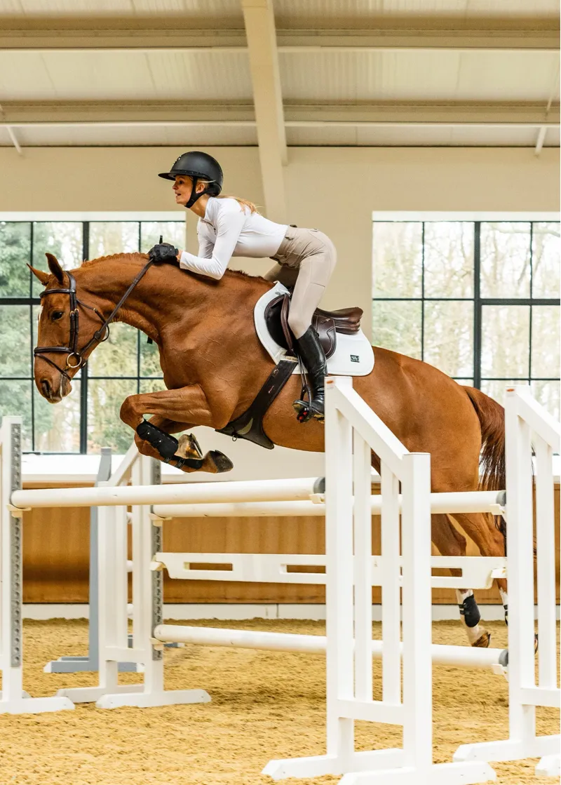 Woof Wear iVent CC Close Contact Saddle Pad in White-5