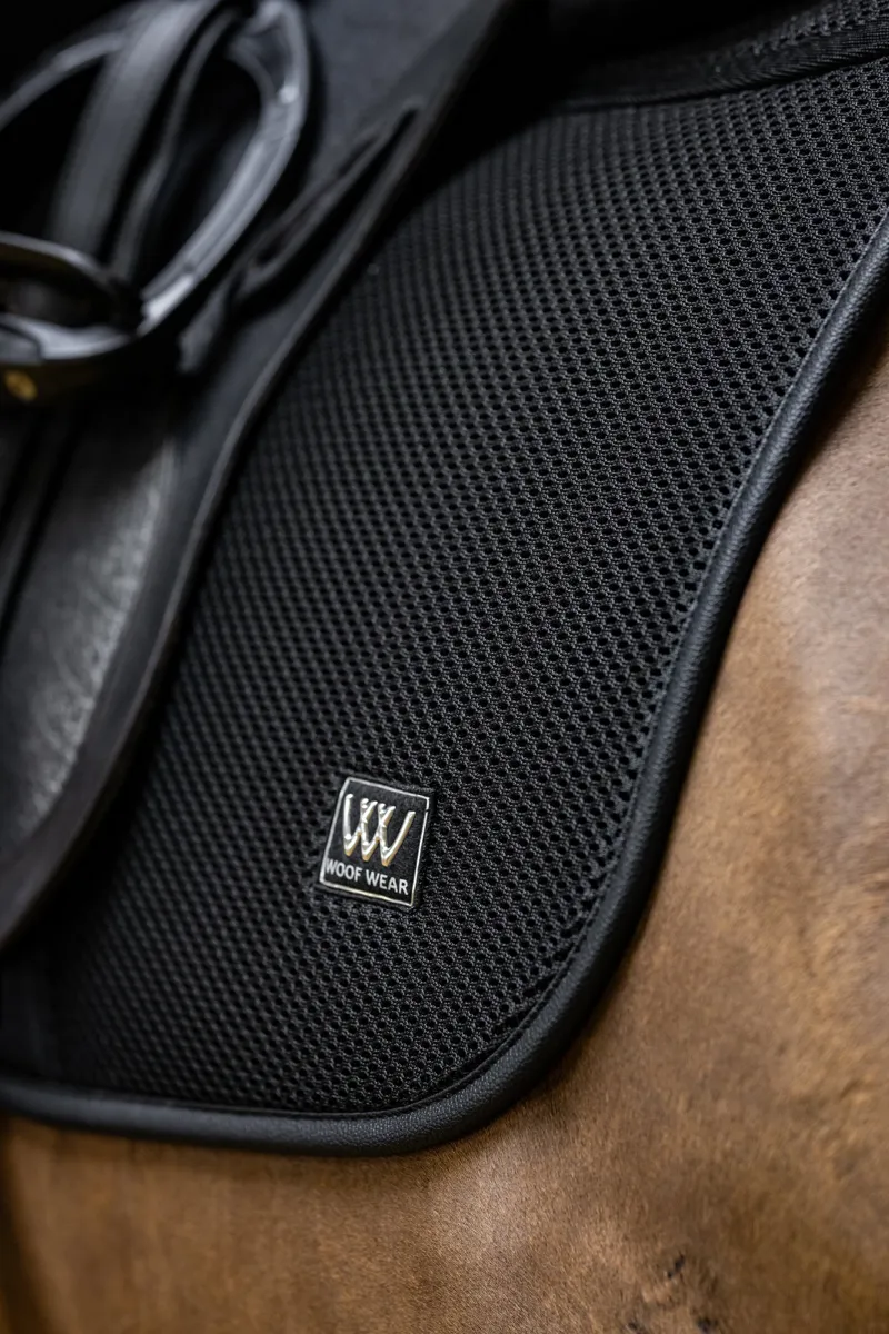 Woof Wear iVent DR Dressage Saddle Pad in Black-3