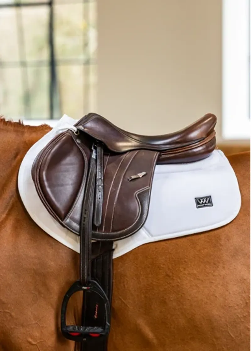 Woof Wear Elite Comfort Plus Saddle Pad CC Close Contact in White-1