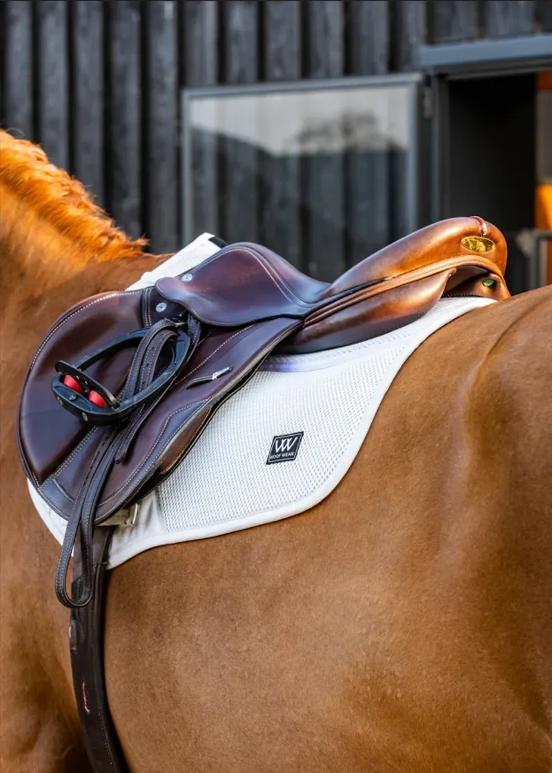 Woof Wear iVent CC Close Contact Saddle Pad in White-2