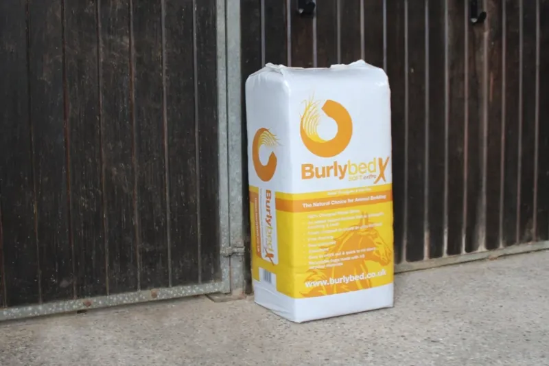 Burlybed Soft Extra Wheat Straw Horse Bedding 48 Bale Pallet Deal-1
