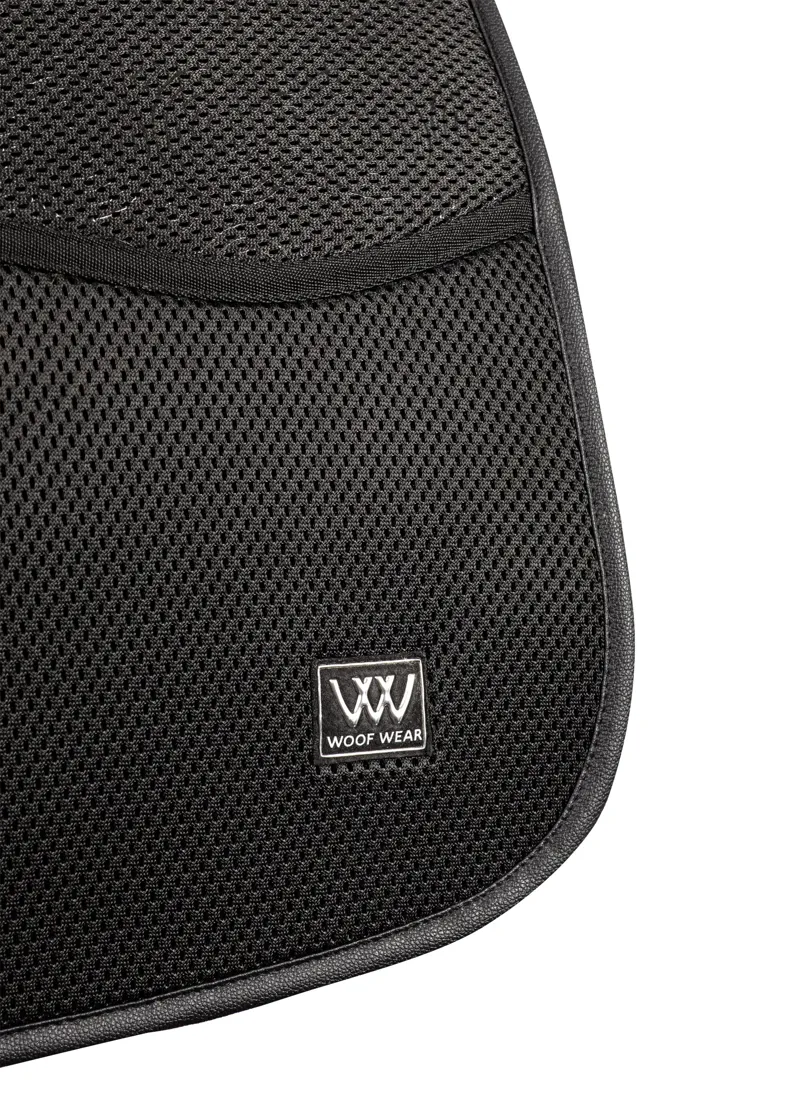 Woof Wear iVent CC Close Contact Saddle Pad in Black-1