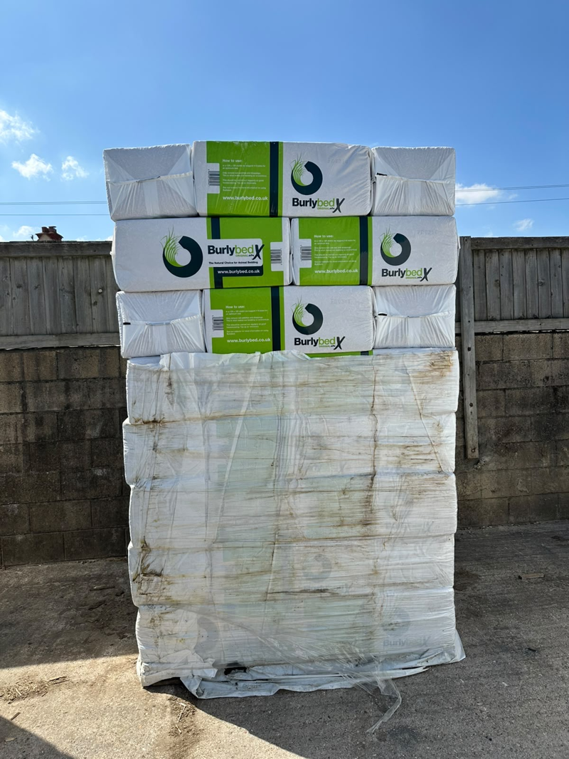 Burlybed Original Extra Miscanthus Bedding 20kg 48 Bale Pallet Deal