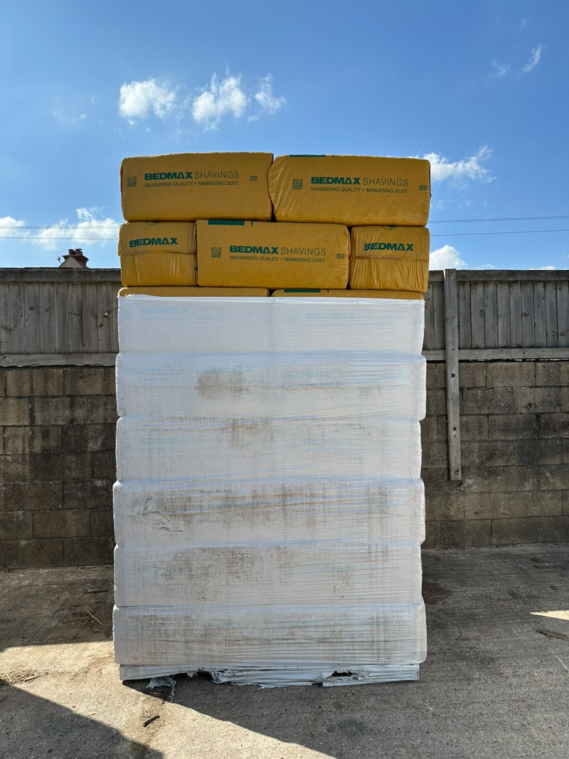 Bedmax Shavings Horse Bedding 48 Bale Pallet Deal